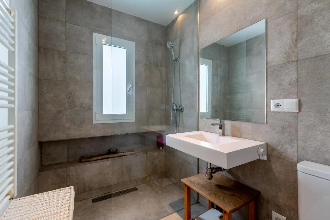 Bustos Tavera Olehousing Seville Spain